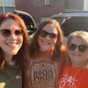 Meet your Posher, Cindy